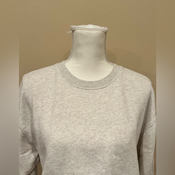 Tna Aritzia Cream Cropped Sweatshirt Airy AF Fleece Relaxed Fit Athleisure Small - Picture 3 of 9